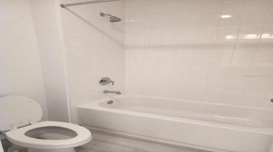 DAVENPORT, Florida 33896, 4 Bedrooms Bedrooms, ,2 BathroomsBathrooms,Residential,For Sale,BENOI DR,0,MFRO6423931