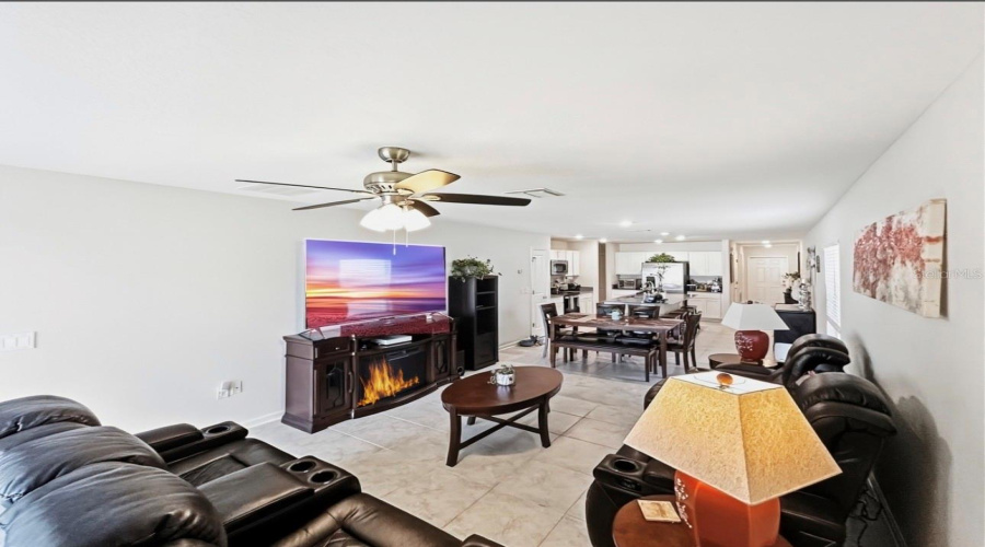 KISSIMMEE, Florida 34746, 3 Bedrooms Bedrooms, ,2 BathroomsBathrooms,Residential,For Sale,TRAVERSE,0,MFRO6419097