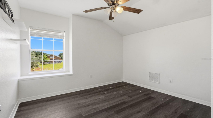 DAVENPORT, Florida 33837, 5 Bedrooms Bedrooms, ,3 BathroomsBathrooms,Residential,For Sale,CADIZ,0,MFRO6419944