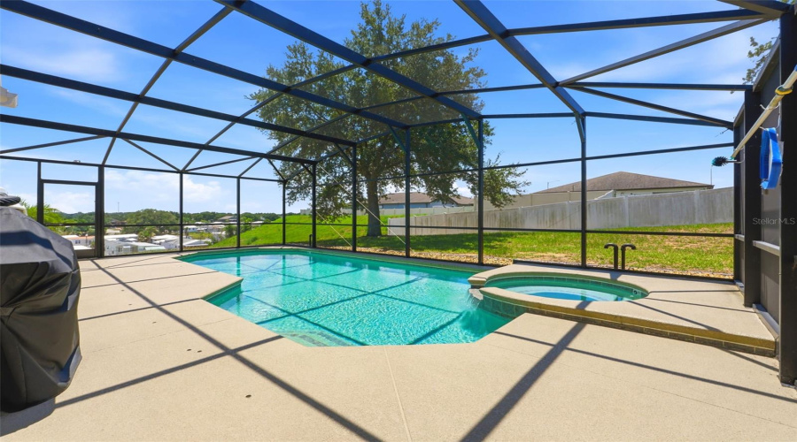 DAVENPORT, Florida 33837, 5 Bedrooms Bedrooms, ,3 BathroomsBathrooms,Residential,For Sale,CADIZ,0,MFRO6419944