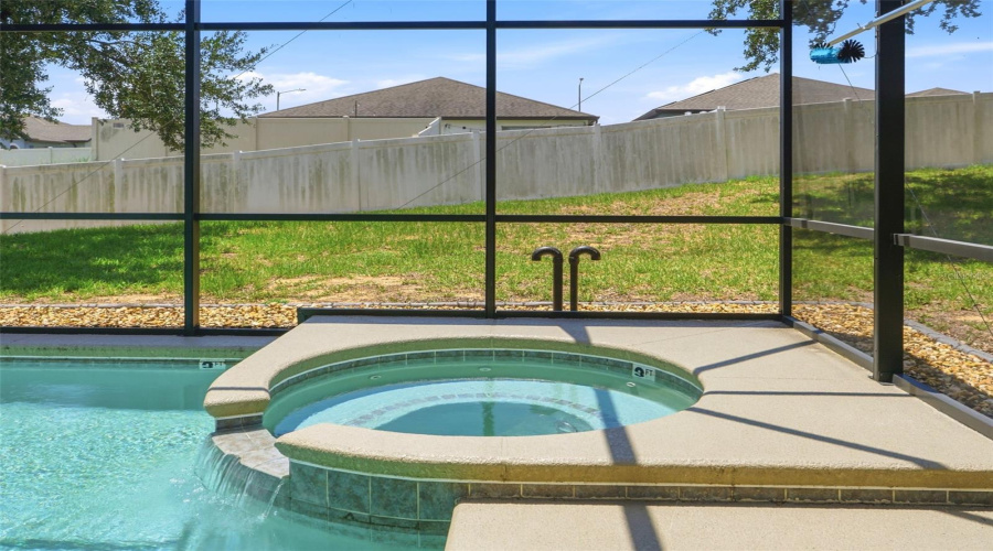 DAVENPORT, Florida 33837, 5 Bedrooms Bedrooms, ,3 BathroomsBathrooms,Residential,For Sale,CADIZ,0,MFRO6419944