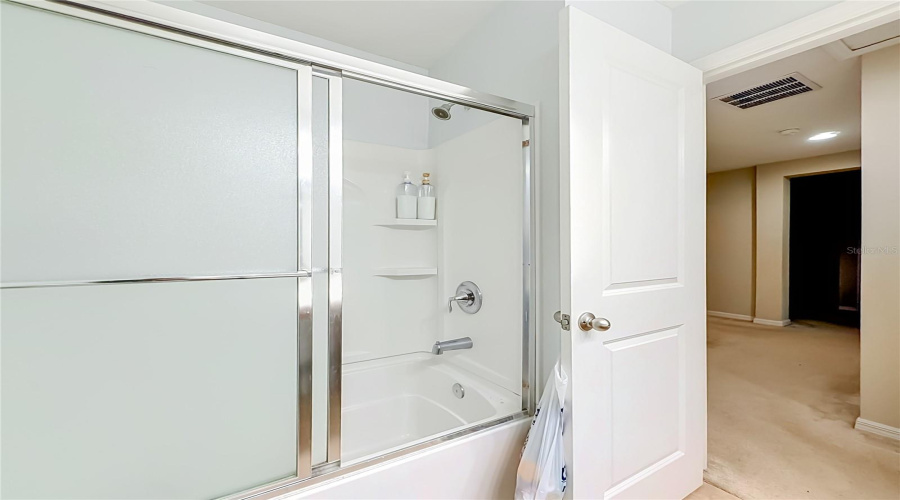 ORLANDO, Florida 32836, 4 Bedrooms Bedrooms, ,3 BathroomsBathrooms,Residential,For Sale,VERRAZANO,0,MFRO6423806