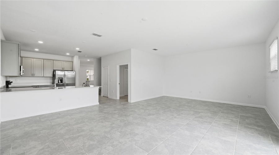 Kissimmee, Florida 34747, 3 Bedrooms Bedrooms, ,2 Bathroomsbathrooms,Residential,For Sale,Brook Marsh Loop,0,Mfro6423525