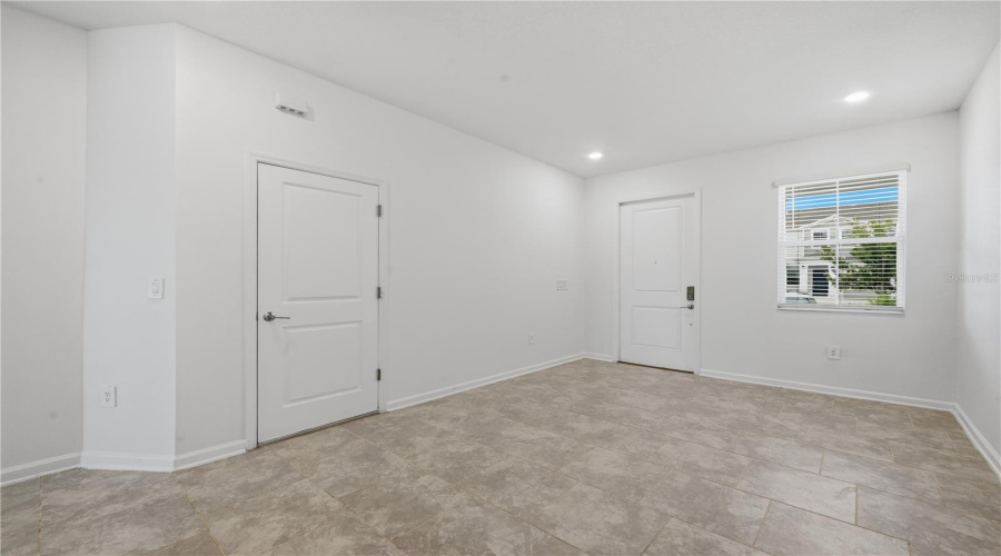 Kissimmee, Florida 34747, 3 Bedrooms Bedrooms, ,2 Bathroomsbathrooms,Residential,For Sale,Brook Marsh Loop,0,Mfro6423525