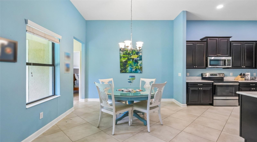 DAVENPORT, Florida 33896, 4 Bedrooms Bedrooms, ,3 BathroomsBathrooms,Residential,For Sale,DOVE VALLEY,0,MFRO6423865