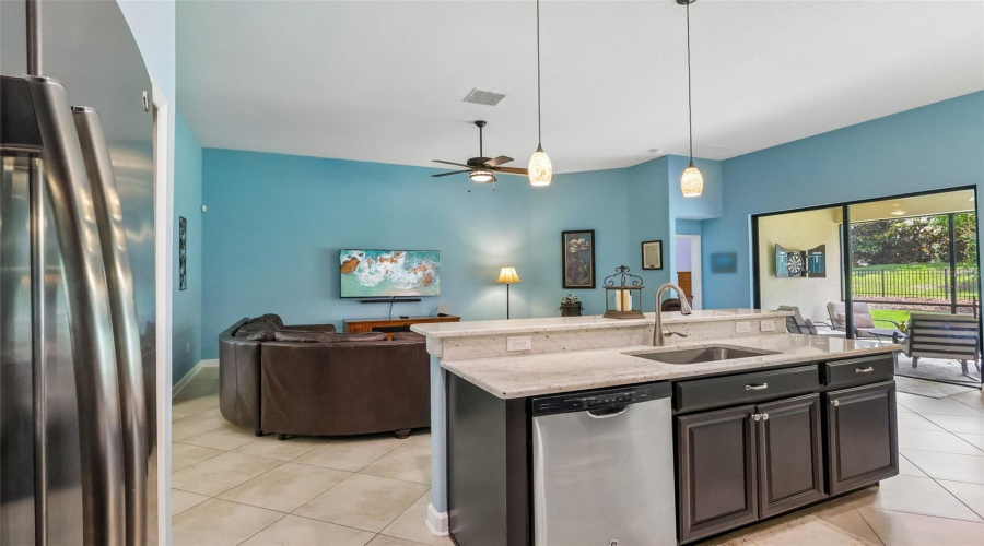 DAVENPORT, Florida 33896, 4 Bedrooms Bedrooms, ,3 BathroomsBathrooms,Residential,For Sale,DOVE VALLEY,0,MFRO6423865