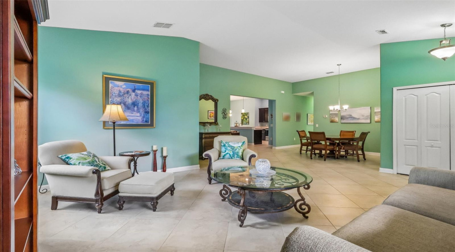 DAVENPORT, Florida 33896, 4 Bedrooms Bedrooms, ,3 BathroomsBathrooms,Residential,For Sale,DOVE VALLEY,0,MFRO6423865