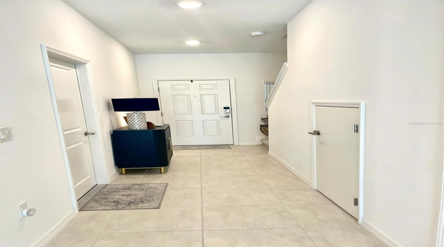 DAVENPORT, Florida 33837, 3 Bedrooms Bedrooms, ,2 BathroomsBathrooms,Residential,For Sale,PENGUIN,0,MFRS5153070