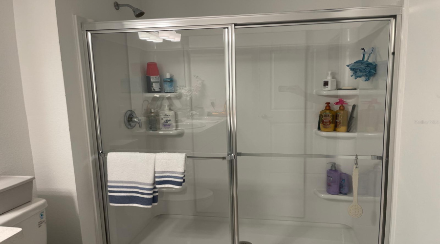 DAVENPORT, Florida 33837, 3 Bedrooms Bedrooms, ,2 BathroomsBathrooms,Residential,For Sale,PENGUIN,0,MFRS5153070