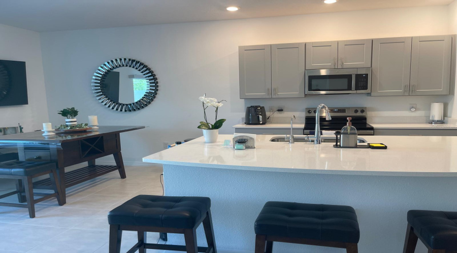 DAVENPORT, Florida 33837, 3 Bedrooms Bedrooms, ,2 BathroomsBathrooms,Residential,For Sale,PENGUIN,0,MFRS5153070