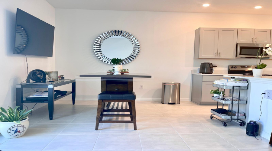 DAVENPORT, Florida 33837, 3 Bedrooms Bedrooms, ,2 BathroomsBathrooms,Residential,For Sale,PENGUIN,0,MFRS5153070
