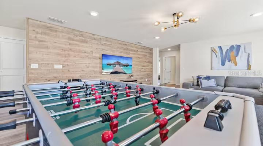 DAVENPORT, Florida 33897, 6 Bedrooms Bedrooms, ,4 BathroomsBathrooms,Residential,For Sale,LANA,0,MFRO6423908