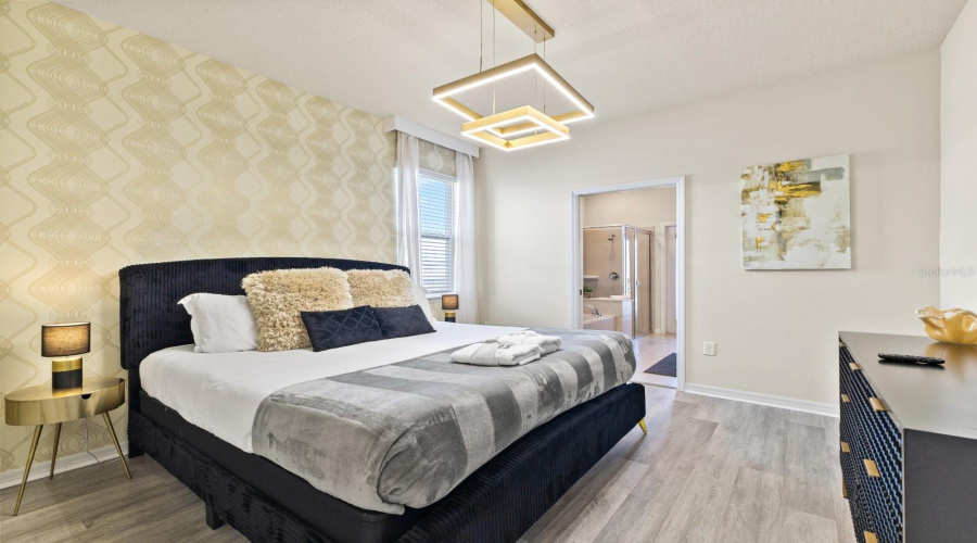 DAVENPORT, Florida 33897, 6 Bedrooms Bedrooms, ,4 BathroomsBathrooms,Residential,For Sale,LANA,0,MFRO6423908