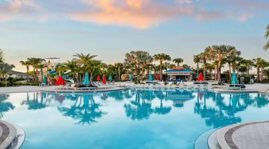 DAVENPORT, Florida 33897, 6 Bedrooms Bedrooms, ,4 BathroomsBathrooms,Residential,For Sale,LANA,0,MFRO6423908