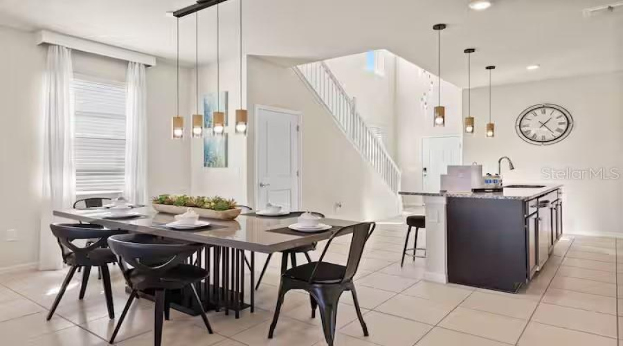 DAVENPORT, Florida 33897, 6 Bedrooms Bedrooms, ,4 BathroomsBathrooms,Residential,For Sale,LANA,0,MFRO6423908