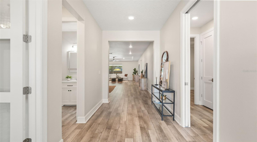 ORLANDO, Florida 32836, 5 Bedrooms Bedrooms, ,4 BathroomsBathrooms,Residential,For Sale,WANDERING,0,MFRO6419590