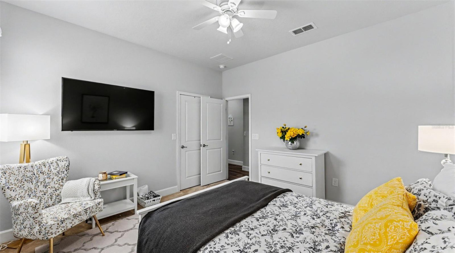 KISSIMMEE, Florida 34746, 5 Bedrooms Bedrooms, ,4 BathroomsBathrooms,Residential,For Sale,SHORESIDE,0,MFRP4939263