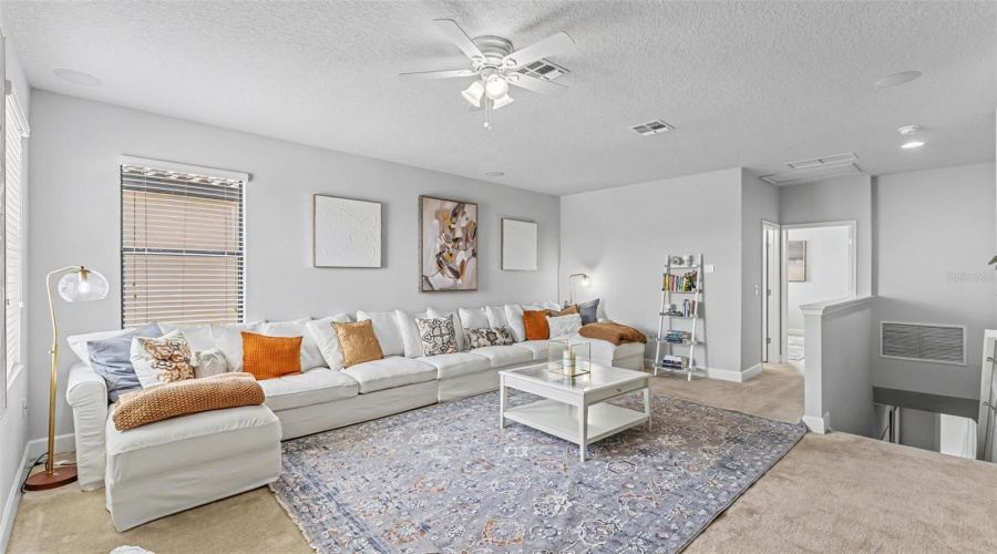 KISSIMMEE, Florida 34746, 5 Bedrooms Bedrooms, ,4 BathroomsBathrooms,Residential,For Sale,SHORESIDE,0,MFRP4939263