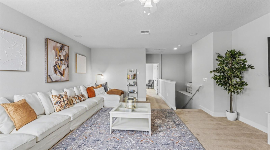 KISSIMMEE, Florida 34746, 5 Bedrooms Bedrooms, ,4 BathroomsBathrooms,Residential,For Sale,SHORESIDE,0,MFRP4939263