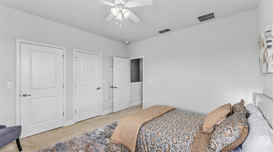 KISSIMMEE, Florida 34746, 5 Bedrooms Bedrooms, ,4 BathroomsBathrooms,Residential,For Sale,SHORESIDE,0,MFRP4939263