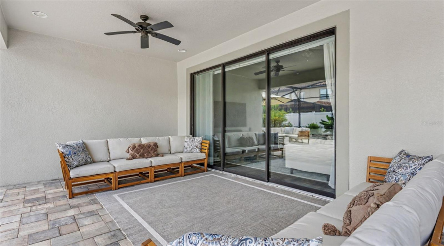 KISSIMMEE, Florida 34746, 5 Bedrooms Bedrooms, ,4 BathroomsBathrooms,Residential,For Sale,SHORESIDE,0,MFRP4939263