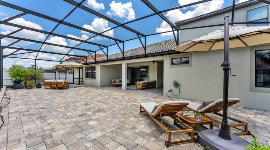 KISSIMMEE, Florida 34746, 5 Bedrooms Bedrooms, ,4 BathroomsBathrooms,Residential,For Sale,SHORESIDE,0,MFRP4939263