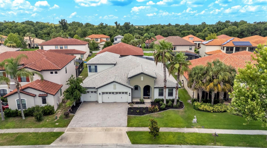 KISSIMMEE, Florida 34746, 5 Bedrooms Bedrooms, ,4 BathroomsBathrooms,Residential,For Sale,SHORESIDE,0,MFRP4939263
