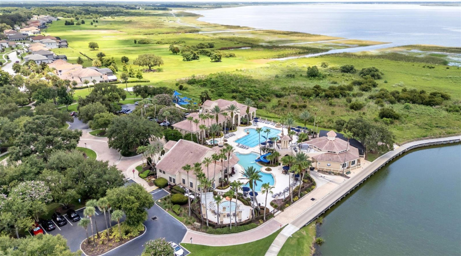 KISSIMMEE, Florida 34746, 5 Bedrooms Bedrooms, ,4 BathroomsBathrooms,Residential,For Sale,SHORESIDE,0,MFRP4939263