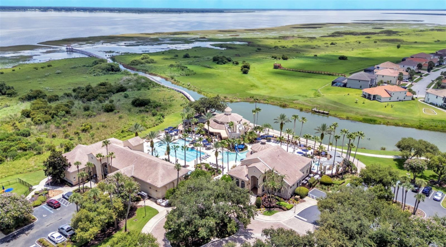 KISSIMMEE, Florida 34746, 5 Bedrooms Bedrooms, ,4 BathroomsBathrooms,Residential,For Sale,SHORESIDE,0,MFRP4939263