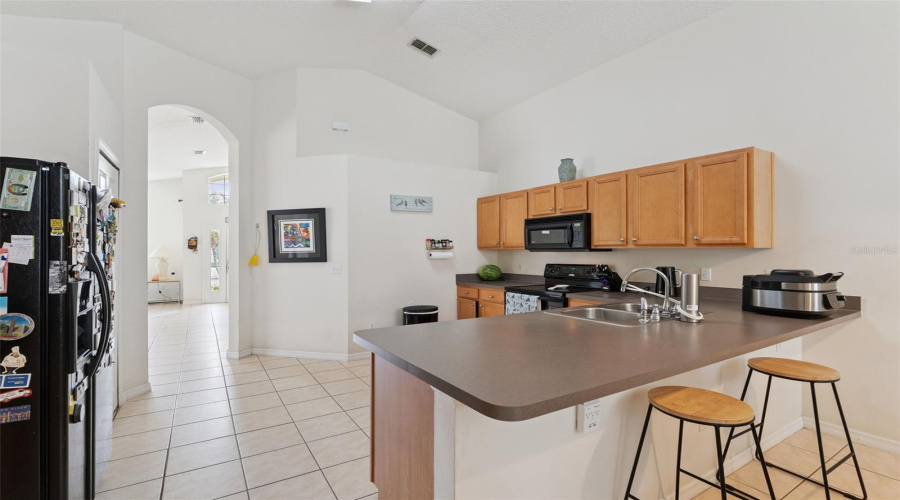KISSIMMEE, Florida 34746, 4 Bedrooms Bedrooms, ,3 BathroomsBathrooms,Residential,For Sale,MADIERA BEACH BLVD,0,MFRO6422779