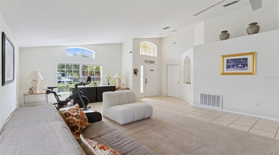 KISSIMMEE, Florida 34746, 4 Bedrooms Bedrooms, ,3 BathroomsBathrooms,Residential,For Sale,MADIERA BEACH BLVD,0,MFRO6422779