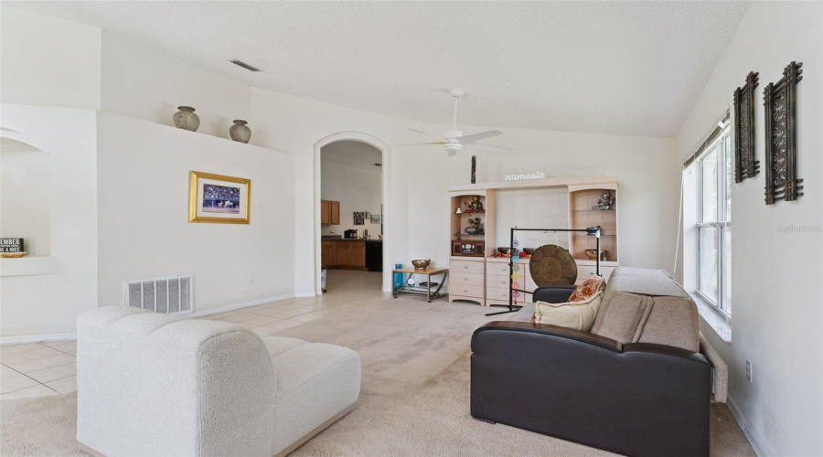 KISSIMMEE, Florida 34746, 4 Bedrooms Bedrooms, ,3 BathroomsBathrooms,Residential,For Sale,MADIERA BEACH BLVD,0,MFRO6422779