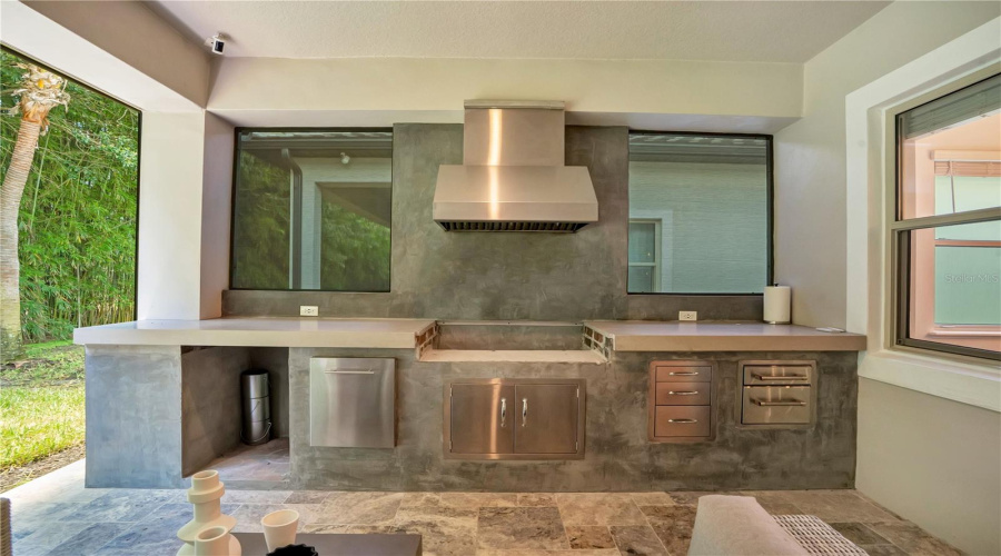 ORLANDO, Florida 32836, 4 Bedrooms Bedrooms, ,3 BathroomsBathrooms,Residential,For Sale,ROYAL CYPRESS,0,MFRO6423737