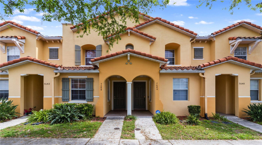 KISSIMMEE, Florida 34747, 3 Bedrooms Bedrooms, ,3 BathroomsBathrooms,Residential,For Sale,LONG ISLAND,0,MFRS5153454