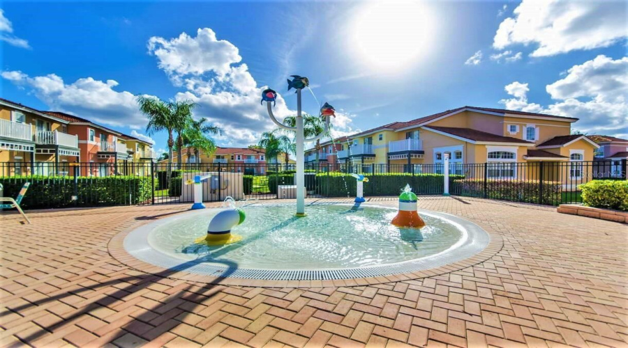 KISSIMMEE, Florida 34746, 3 Bedrooms Bedrooms, ,2 BathroomsBathrooms,Residential,For Sale,PARK RIDGE,0,MFRO6423505