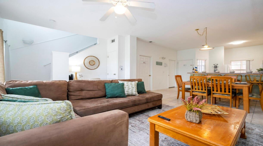 KISSIMMEE, Florida 34746, 3 Bedrooms Bedrooms, ,2 BathroomsBathrooms,Residential,For Sale,PARK RIDGE,0,MFRO6423505