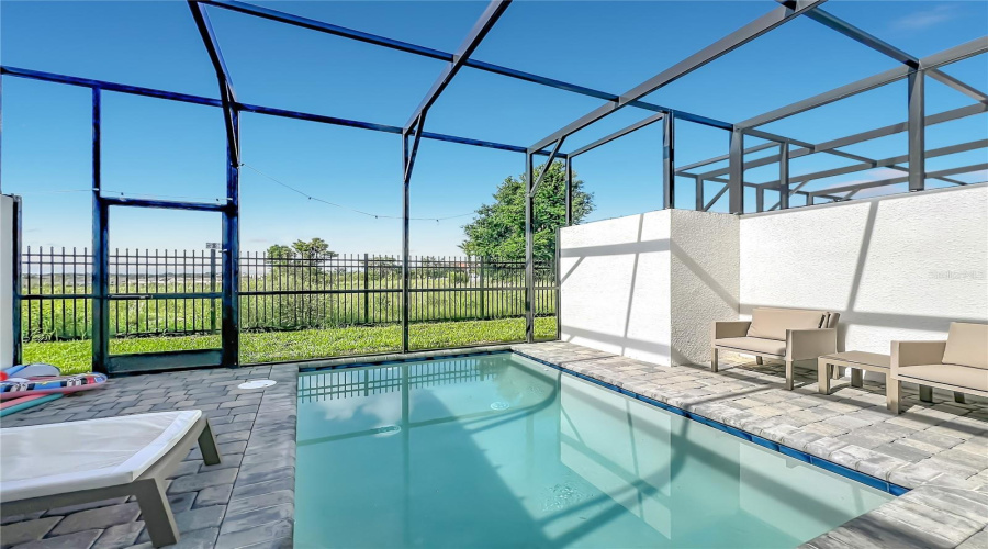 DAVENPORT, Florida 33896, 6 Bedrooms Bedrooms, ,5 BathroomsBathrooms,Residential,For Sale,FAMAGUSTA,0,MFRO6424110