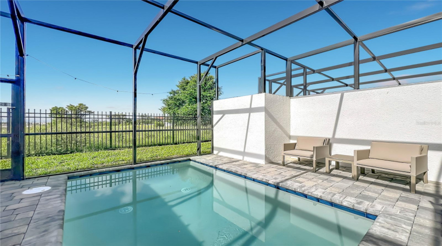 DAVENPORT, Florida 33896, 6 Bedrooms Bedrooms, ,5 BathroomsBathrooms,Residential,For Sale,FAMAGUSTA,0,MFRO6424110