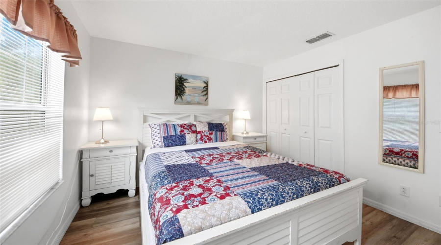 DAVENPORT, Florida 33897, 7 Bedrooms Bedrooms, ,4 BathroomsBathrooms,Residential,For Sale,SEVILLA,0,MFRO6422362