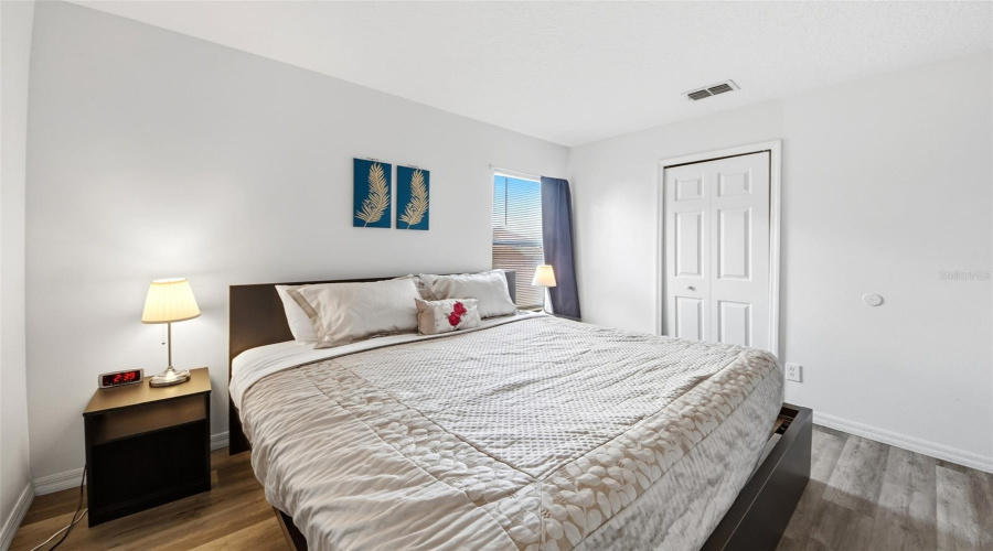 DAVENPORT, Florida 33897, 7 Bedrooms Bedrooms, ,4 BathroomsBathrooms,Residential,For Sale,SEVILLA,0,MFRO6422362