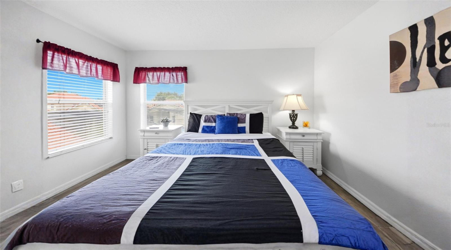DAVENPORT, Florida 33897, 7 Bedrooms Bedrooms, ,4 BathroomsBathrooms,Residential,For Sale,SEVILLA,0,MFRO6422362