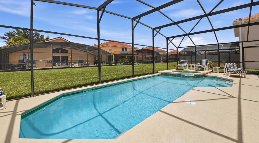 DAVENPORT, Florida 33897, 7 Bedrooms Bedrooms, ,4 BathroomsBathrooms,Residential,For Sale,SEVILLA,0,MFRO6422362