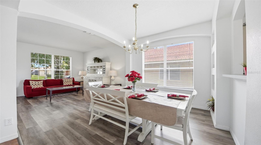 DAVENPORT, Florida 33897, 7 Bedrooms Bedrooms, ,4 BathroomsBathrooms,Residential,For Sale,SEVILLA,0,MFRO6422362