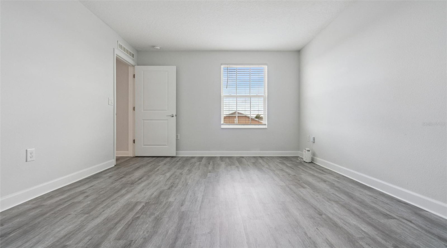 KISSIMMEE, Florida 34746, 4 Bedrooms Bedrooms, ,2 BathroomsBathrooms,Residential,For Sale,CRESCENT MOON,0,MFRP4939276