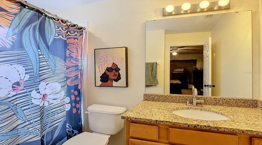 DAVENPORT, Florida 33837, 6 Bedrooms Bedrooms, ,5 BathroomsBathrooms,Residential,For Sale,VIOLA,0,MFRO6420829