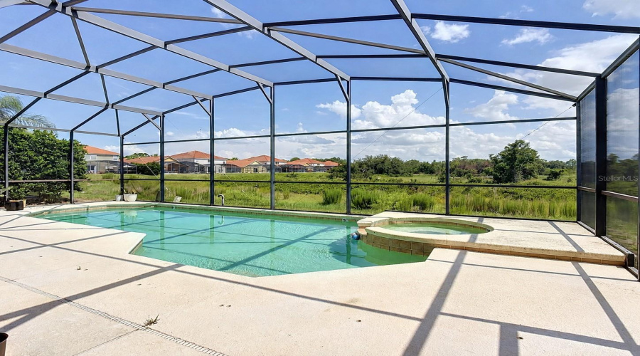 DAVENPORT, Florida 33837, 6 Bedrooms Bedrooms, ,5 BathroomsBathrooms,Residential,For Sale,VIOLA,0,MFRO6420829