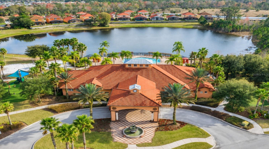 DAVENPORT, Florida 33837, 6 Bedrooms Bedrooms, ,5 BathroomsBathrooms,Residential,For Sale,VIOLA,0,MFRO6420829