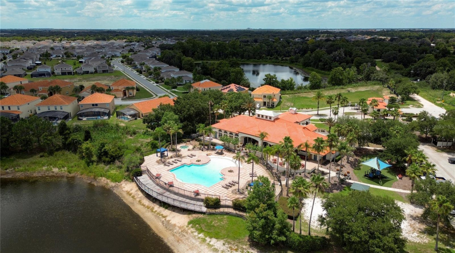 DAVENPORT, Florida 33837, 6 Bedrooms Bedrooms, ,5 BathroomsBathrooms,Residential,For Sale,VIOLA,0,MFRO6420829