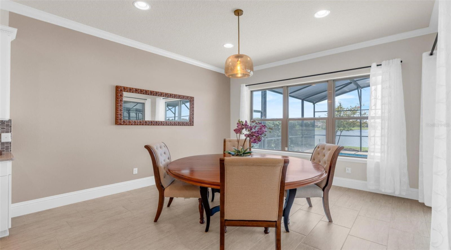 ORLANDO, Florida 32836, 5 Bedrooms Bedrooms, ,5 BathroomsBathrooms,Residential,For Sale,ROYAL ESTATES,0,MFRO6423975