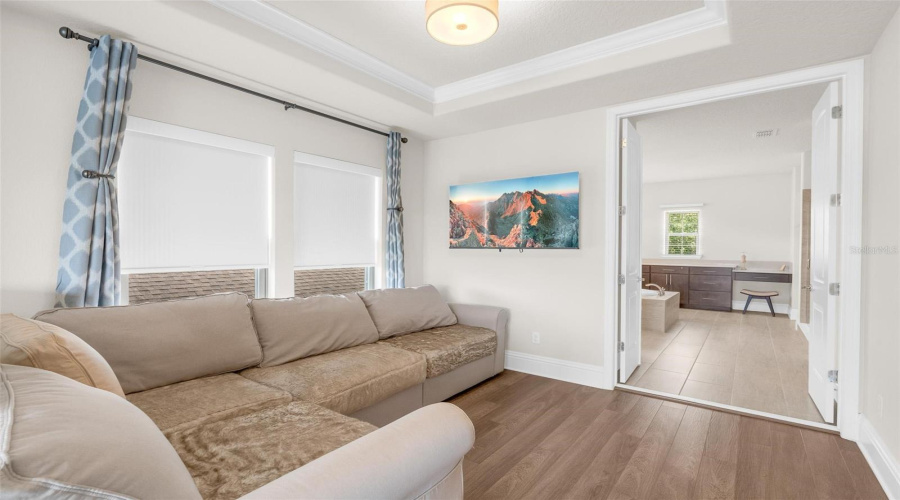 ORLANDO, Florida 32836, 5 Bedrooms Bedrooms, ,5 BathroomsBathrooms,Residential,For Sale,ROYAL ESTATES,0,MFRO6423975
